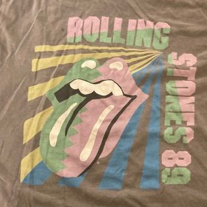 CUTE ROLLING STONE RAINBOW TEE